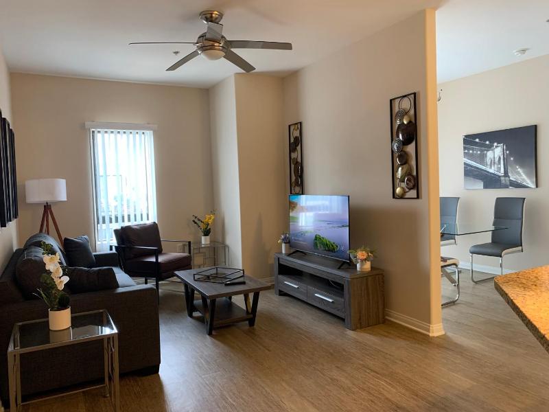 Amazing Apartments near the grove - image 12
