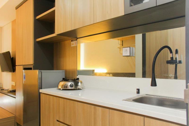 Nice and Cozy Studio at Monroe Tower Apartment By Travelio - image 8