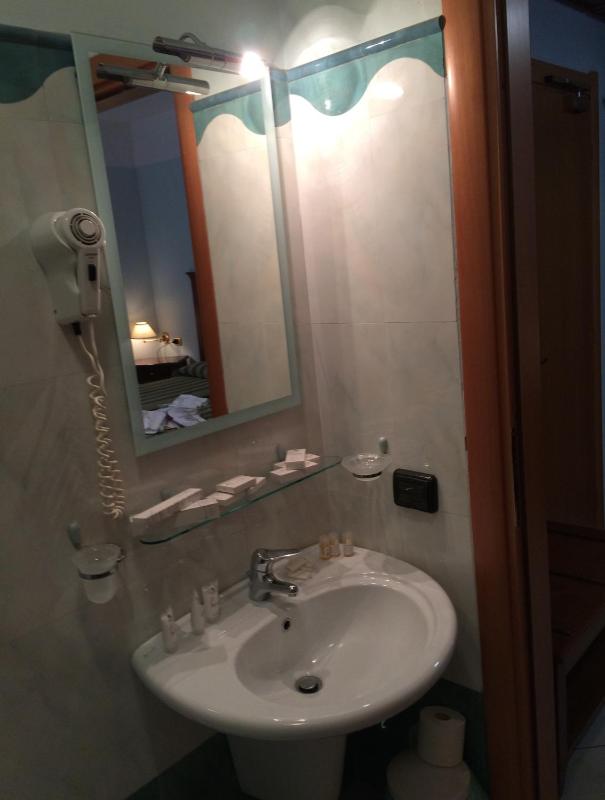 Triple Room image 2
