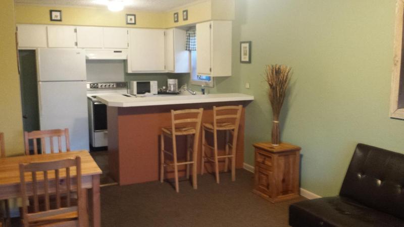 Hill Country Home Suite image 4