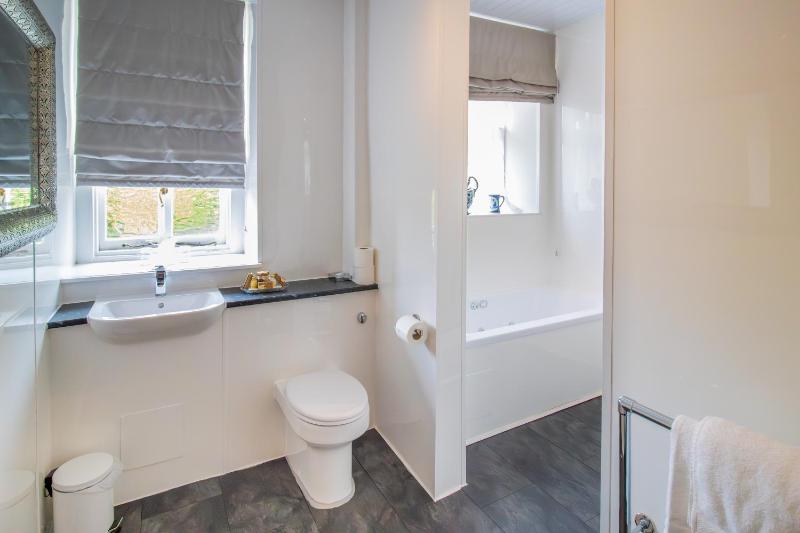 Suite image 3