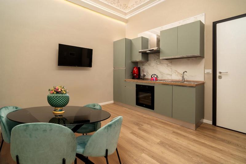 Archimedes suites - image 35