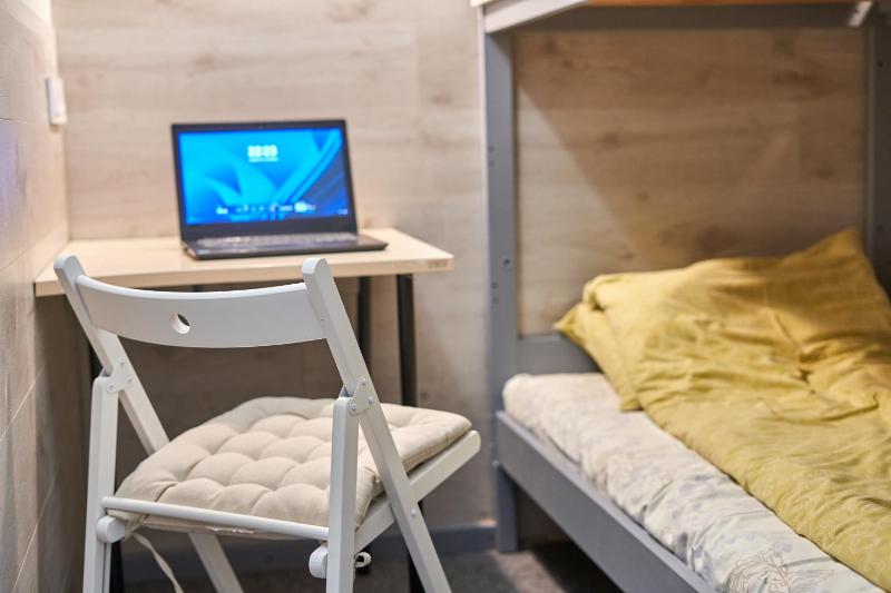 Tokyo Vibes - Private Sleeping Pods Hostel Self check-in - image 12