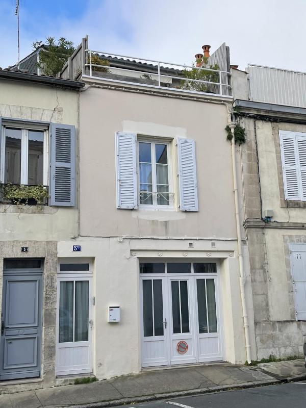 Maison de ville avec terrasse - image 2