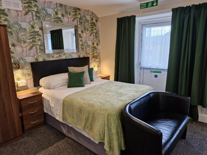 Triple Room with Rear Mountain View (Nr. 11)  image 1