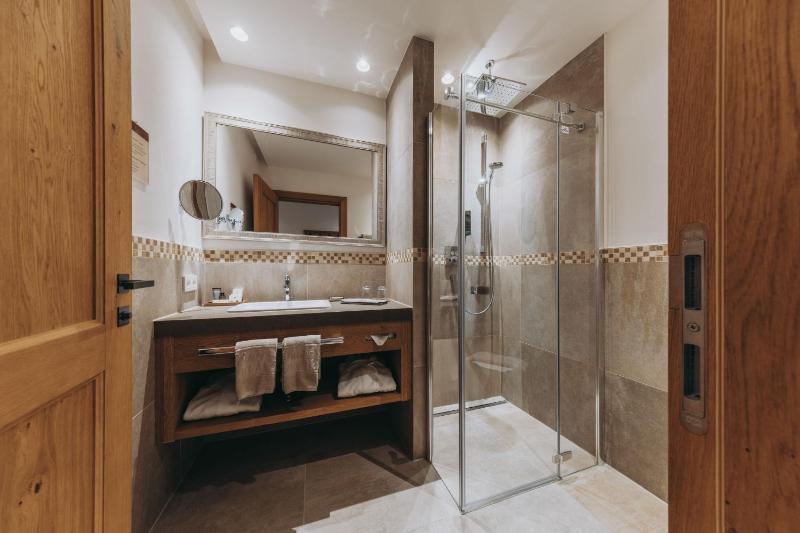 Special Offer - Two-Bedroom Apartment image 2