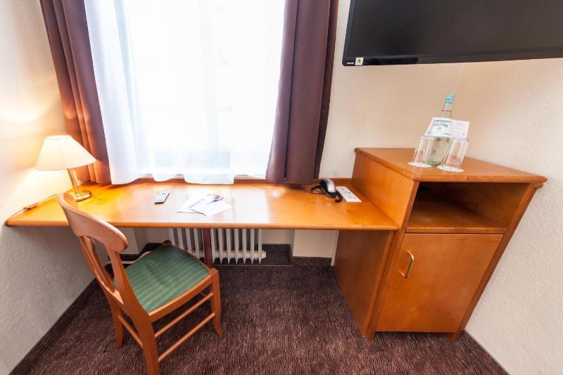 Hotel Ahl Meerkatzen - image 7