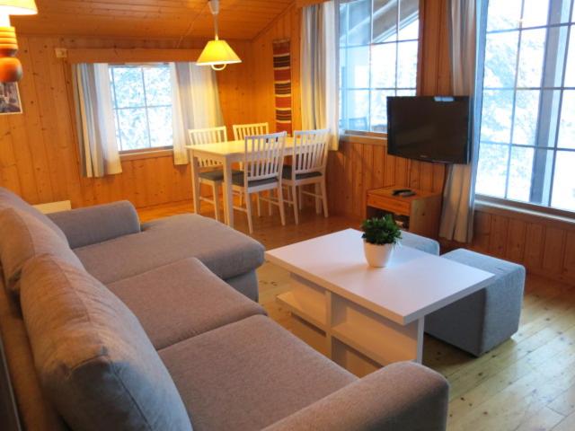 Two-Bedroom Cottage image 2