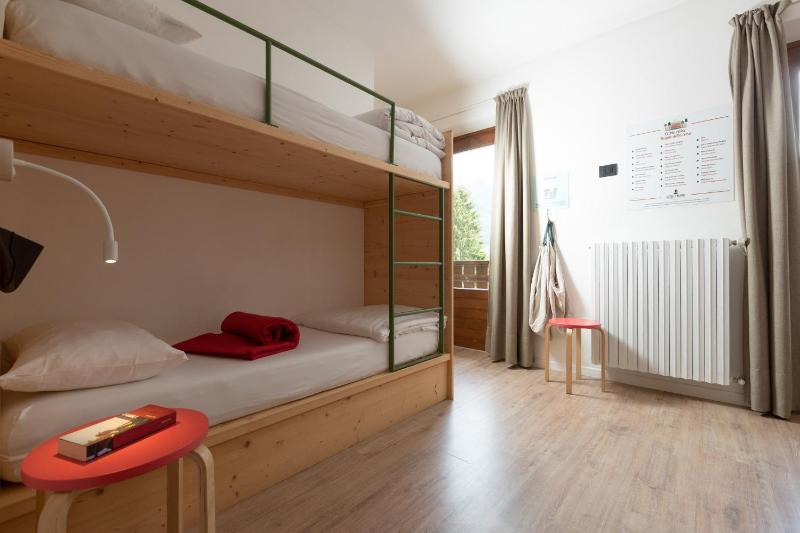 Bed in 6-Bed Female Dormitory Room image 3
