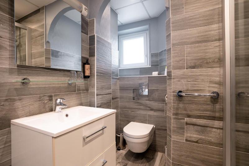 Executive Double Room image 2