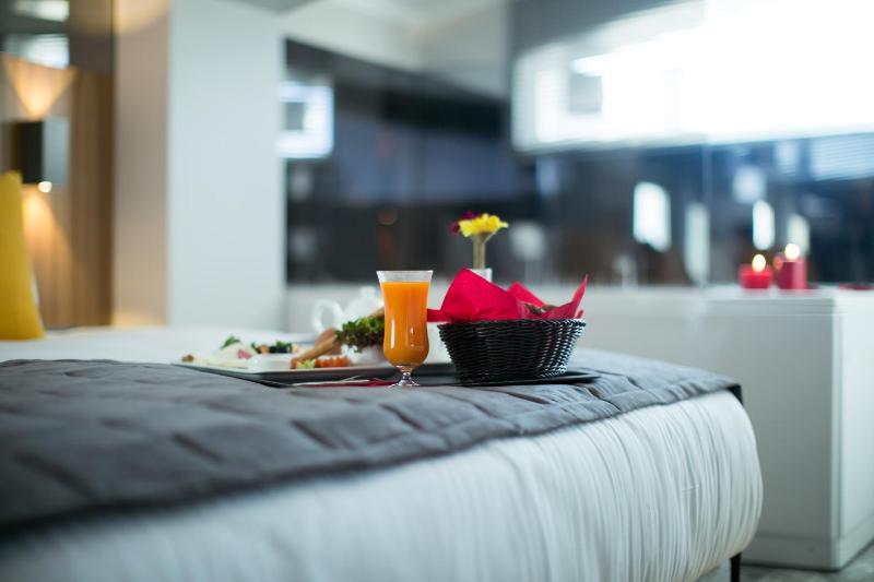 King Suite image 3