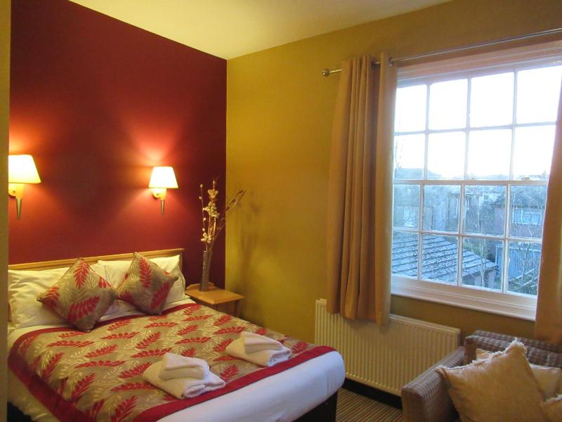 Superior Double Room image 1