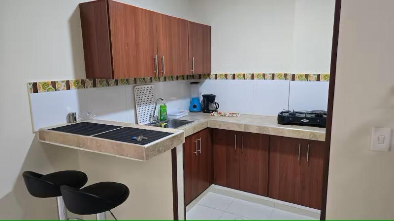 Apartamento con balcón fresco - image 15