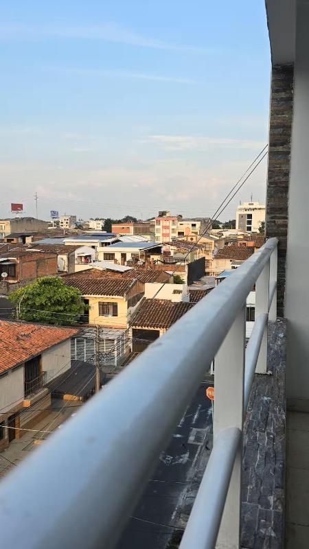 Apartamento con balcón fresco - image 19