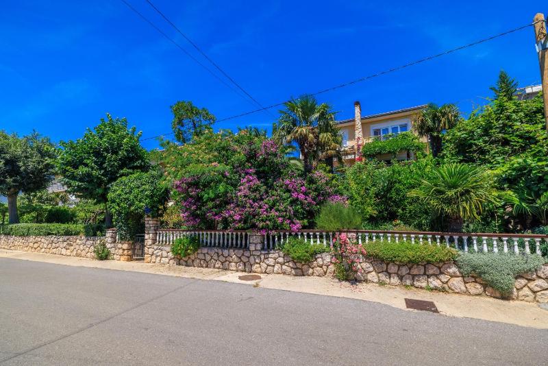 Apartments and Room Mirjana - image 6