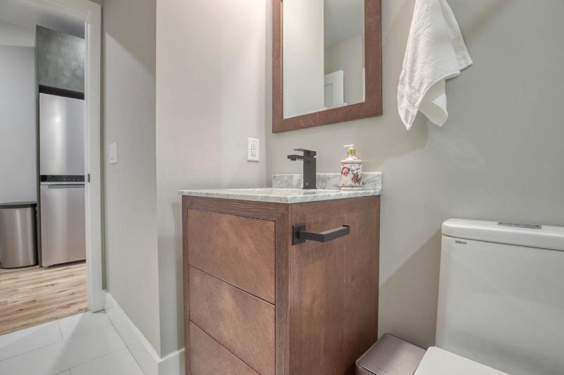 One Sky Loft - image 7
