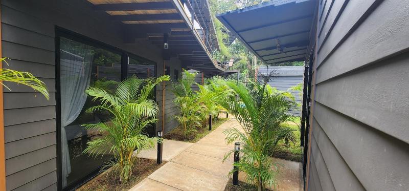 Hotel Evasion - image 16