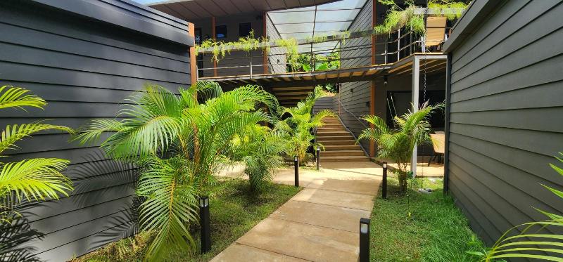 Hotel Evasion - image 12