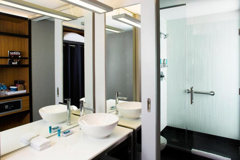Queen Room with Two Queen Beds and Roll-in Shower - Mobility and Hearing Accessible image 2