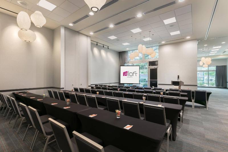 Aloft by Marriott Sarasota - image 6