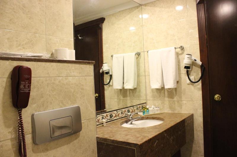 Double Room image 2