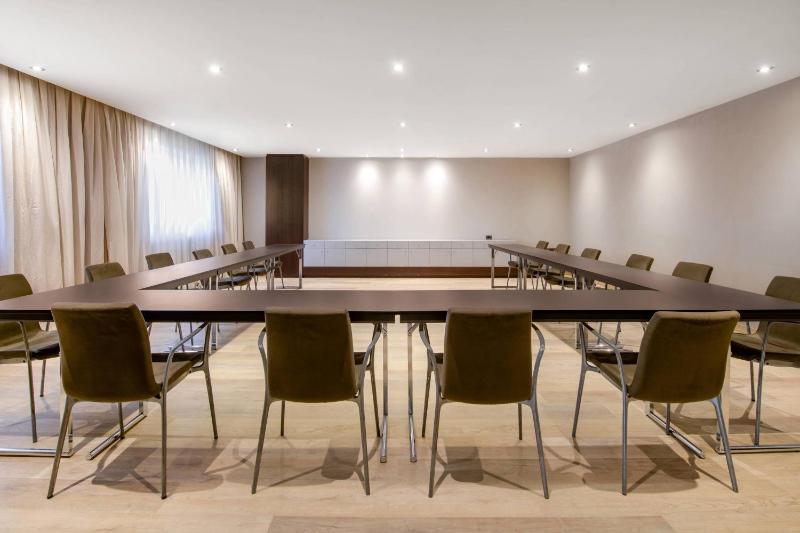 AC Hotel Tarragona - image 12