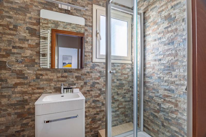 Agios Tychon Luxury Villa with Private Pool - image 11