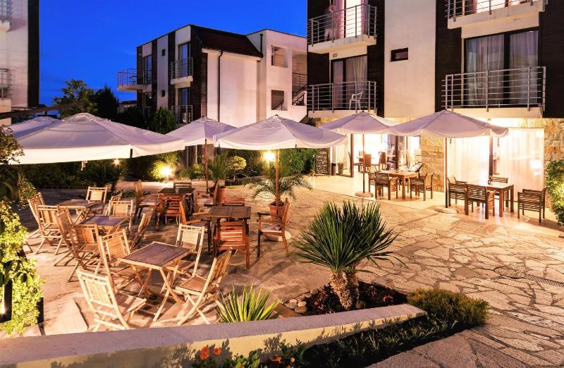 Seaside Apartment with 2 Bedrooms for up to 5 Guests - image 6
