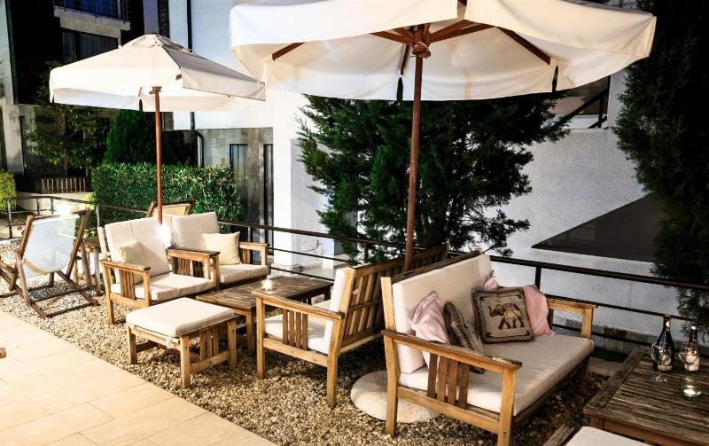 Seaside Apartment with 2 Bedrooms for up to 5 Guests - image 14