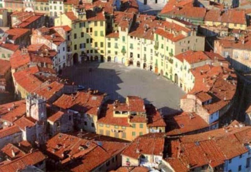 Holiday apartment rental in the heart of Lucca no01 - image 4
