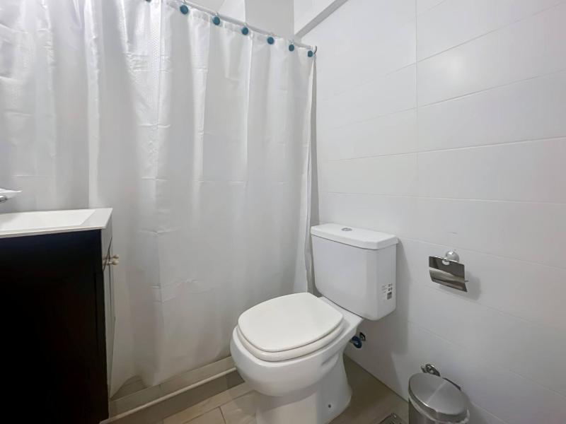 Ayres Suites Saenz Pea Estudio - image 9