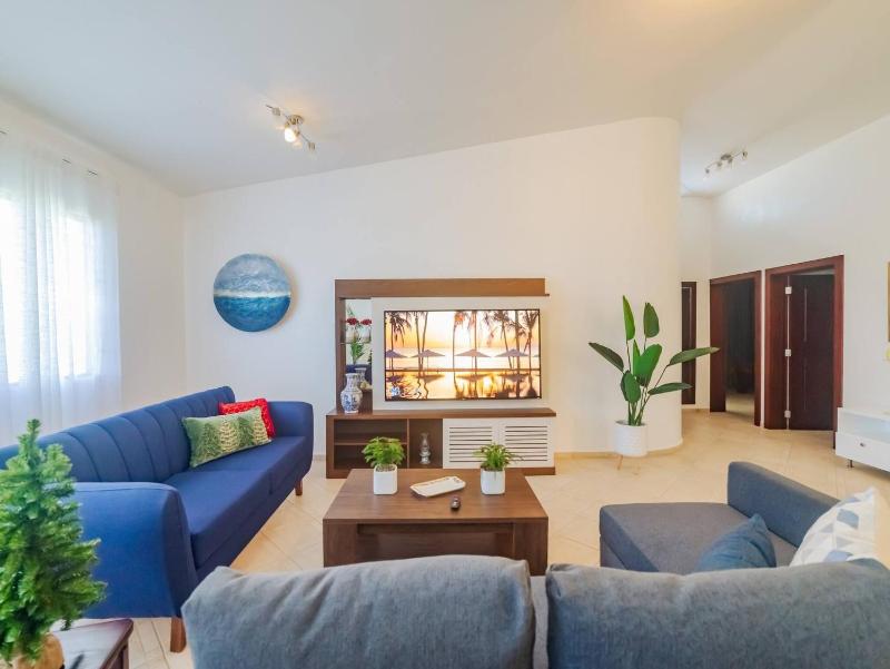 7br Massive Villa In Sosa - 2mins From Nightlife - image 17