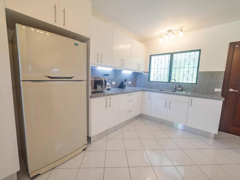 7br Massive Villa In Sosa - 2mins From Nightlife - image 42