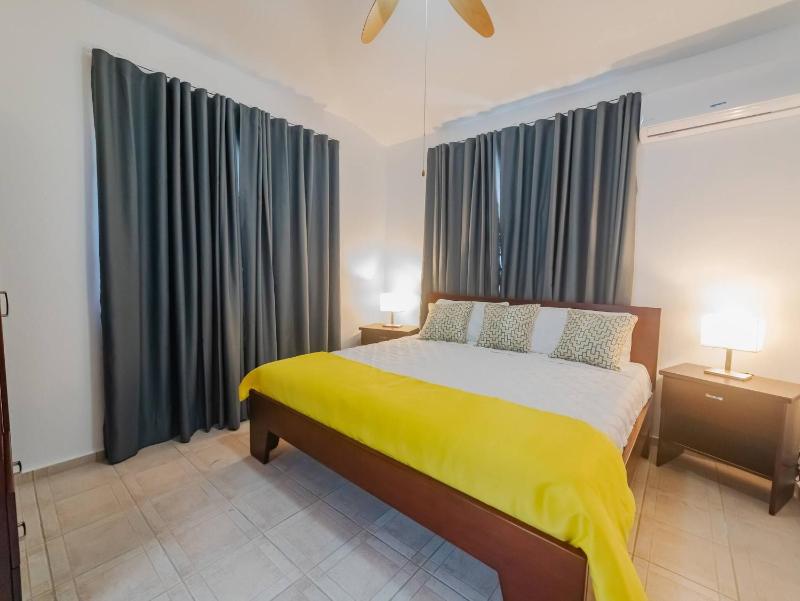 7br Massive Villa In Sosa - 2mins From Nightlife - image 12