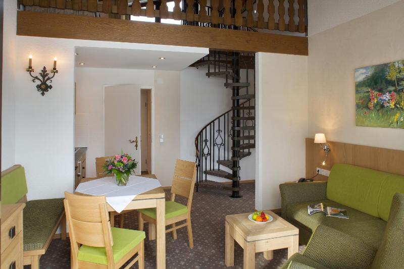 Superior Suite image 4