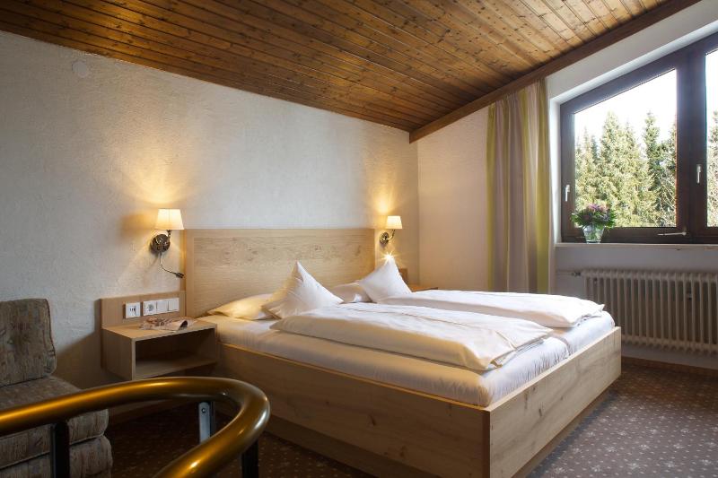 Superior Suite image 2