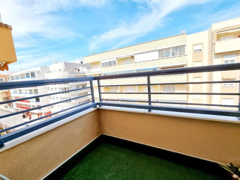 Seaside Vacation Apartment - image 8