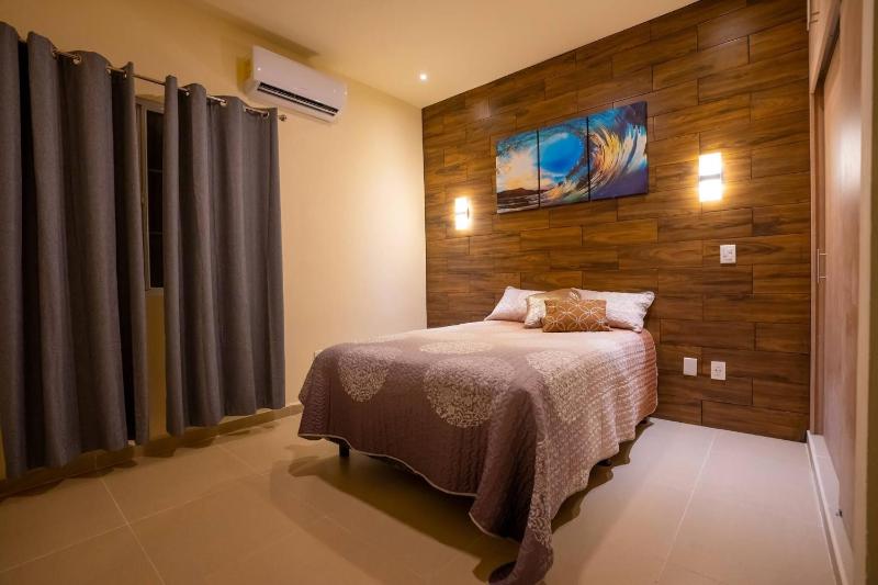 Luxury Apartment With Poll - image 35