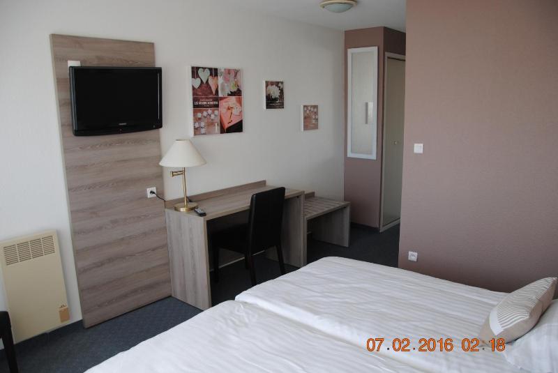 Hotel Albizzia - image 24