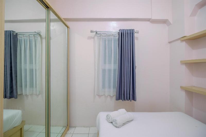 Comfort 2BR at Bogor Mansion Apartment By Travelio - image 14