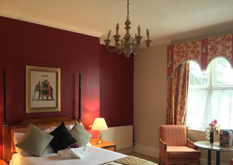 Double Room image 4
