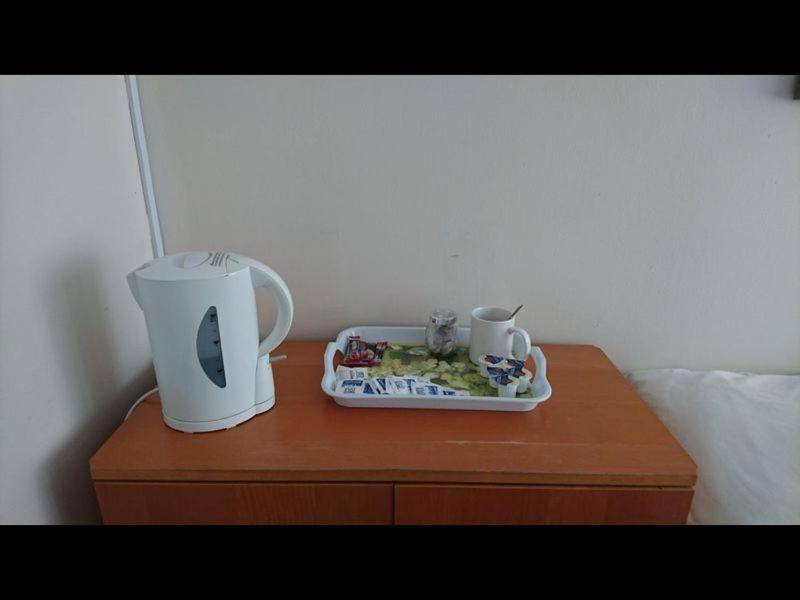 Double or Twin Room image 3