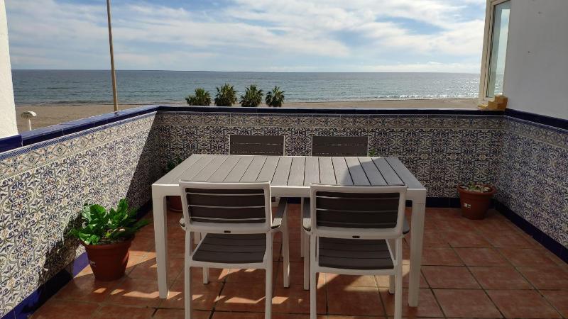 Two Bedroom Apartment on Front Line Of The Beach - image 25