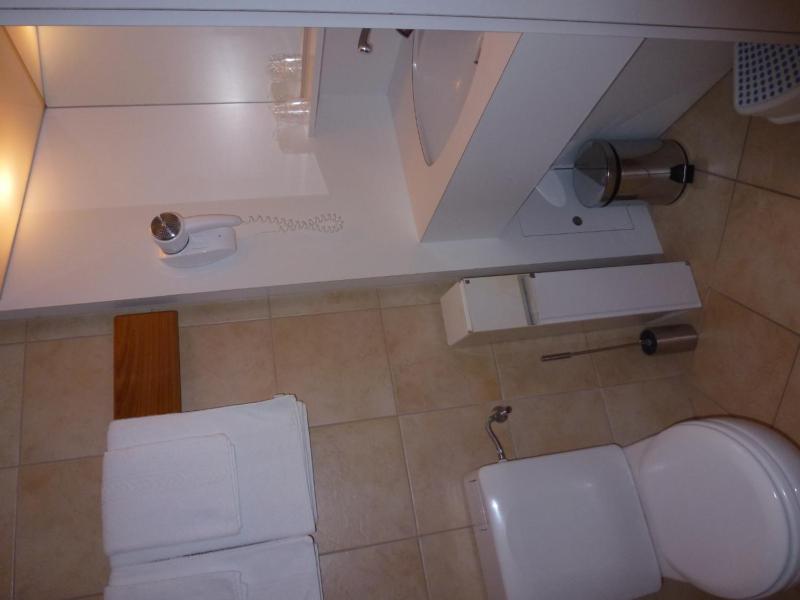 Triple Room South image 4