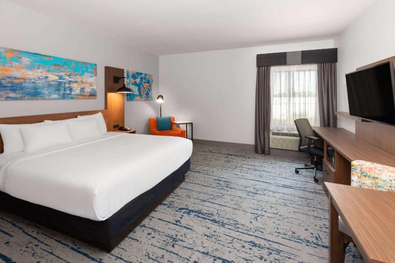 La Quinta Inn & Suites by Wyndham Rockport - Fulton - image 23