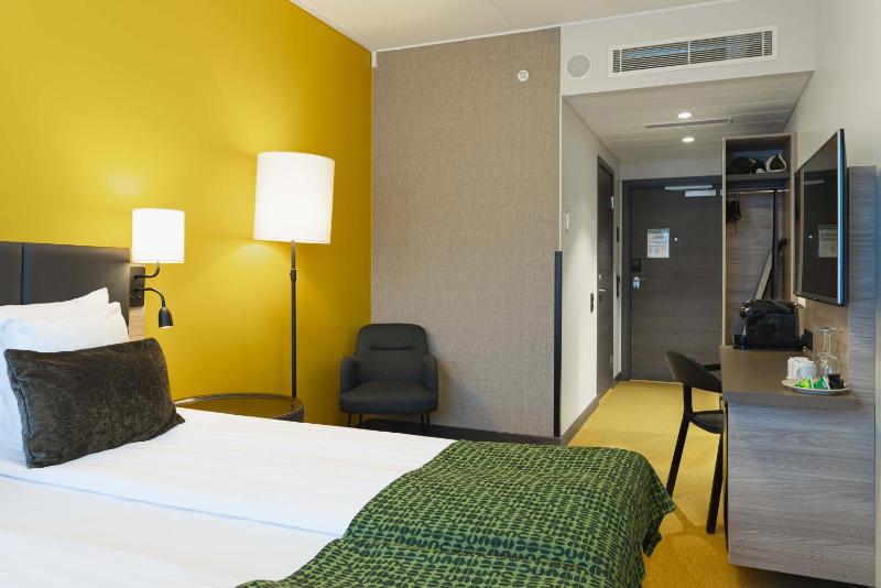 Superior Double Room image 3