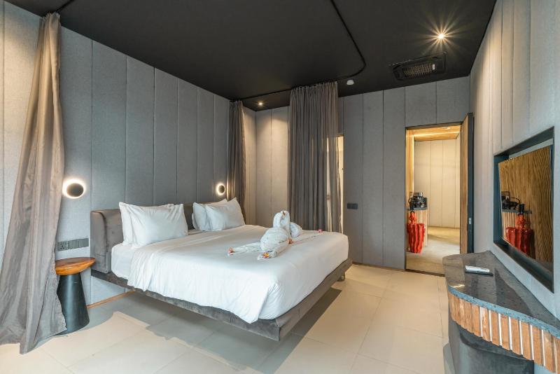 Sunset Berawa - Exclusive Modern 4BR Villa in Central Canggu! - image 16