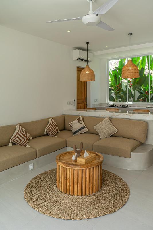 Las Casas - BRAND NEW! Chic 1-Bedroom Villa in Heart of Canggu - image 26