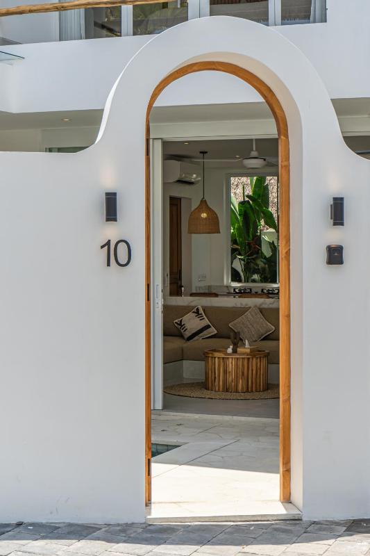 Las Casas - BRAND NEW! Chic 1-Bedroom Villa in Heart of Canggu - image 40