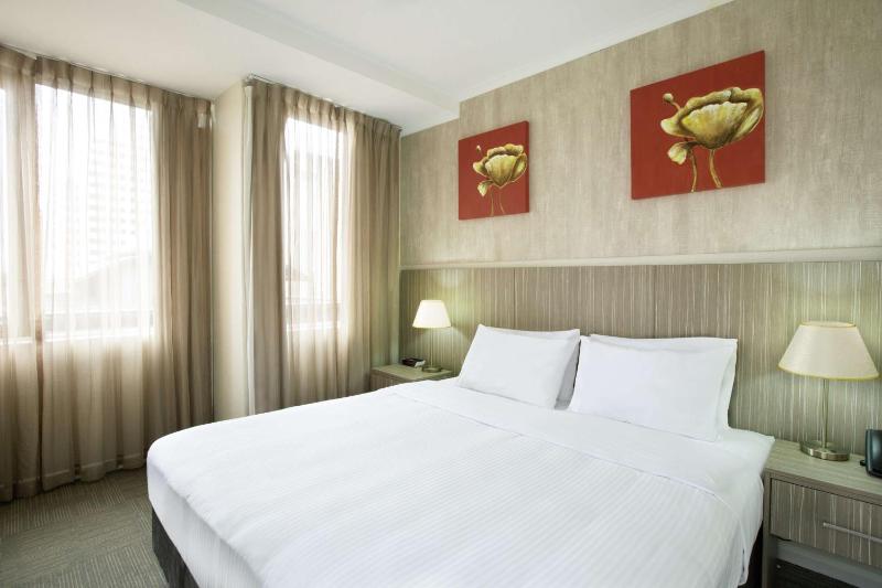 Junior Suite image 2